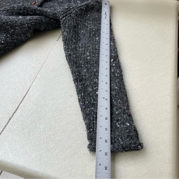 Aran Woollen Mills Women's Gray Tweed Sweater Women Size XL - Picture 7 of 9